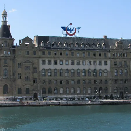 Kadikoy 2* 이스탄불