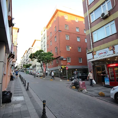 Kadikoy 2*