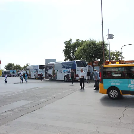 Kadikoy 2*